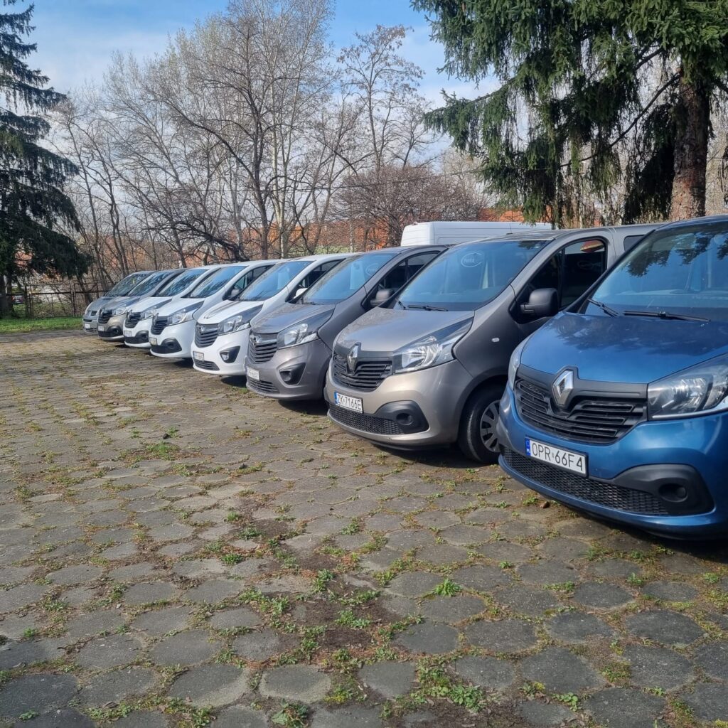 busem z adresu na adres