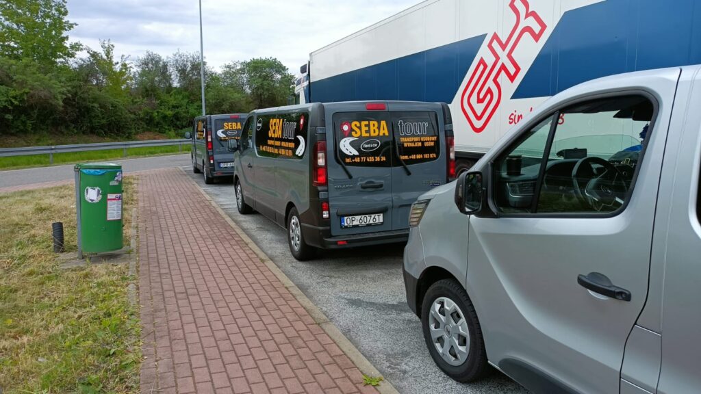 wynajem busów na weekend majowy